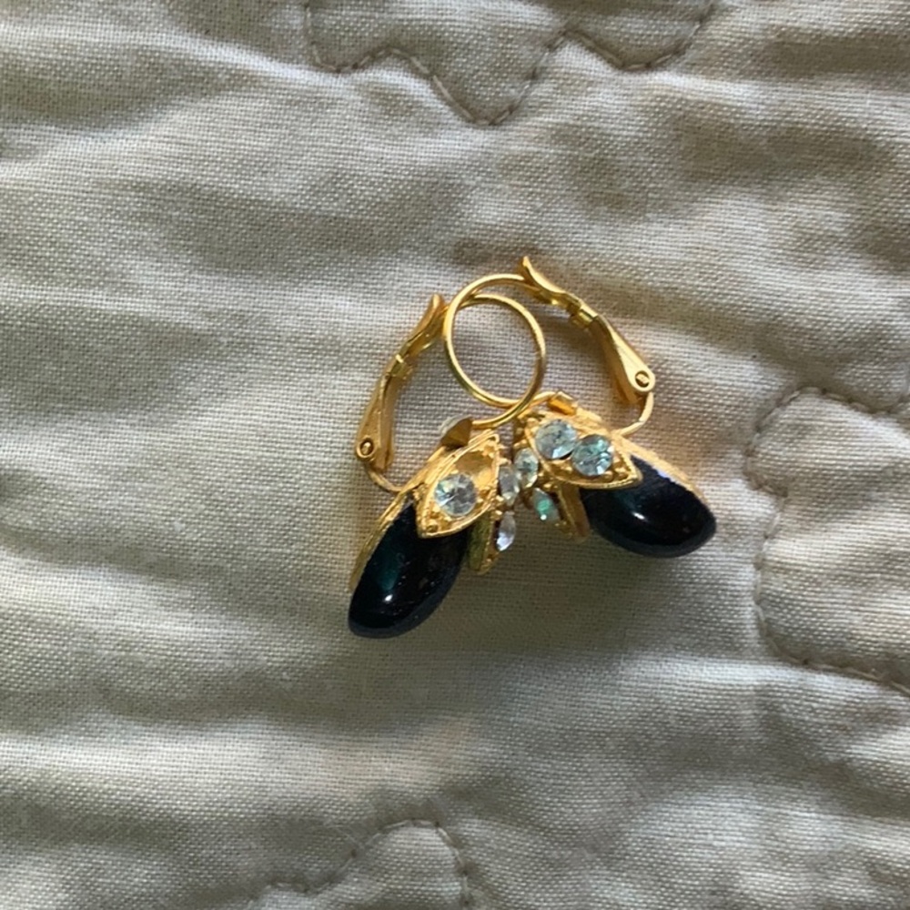 Fancy vintage Black and gold earrings. 2 sets